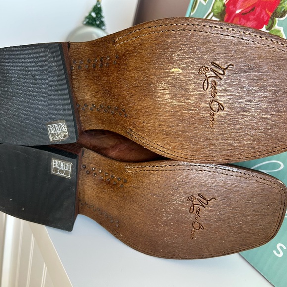 NIB Macie Bean Roper Floral Embroidered 13" Honey Bunch Western Cowboy Boots 9.5 - Picture 6 of 9